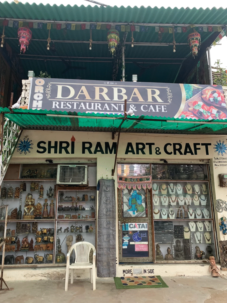 shri ram art and craft shop in orchha