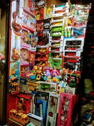 toy shop in orchha