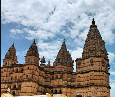 chatarbhuj temple picture in open sky 