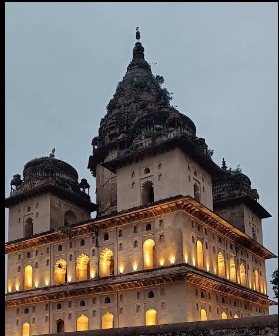 ram raja temple at evening