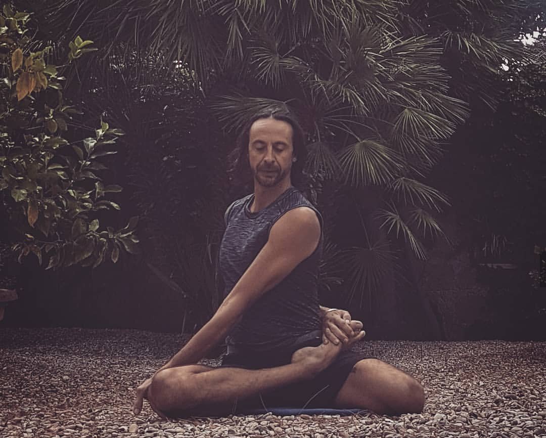 Yoga-expert-marco-sebastini